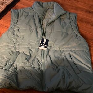 DSG vest seafoam